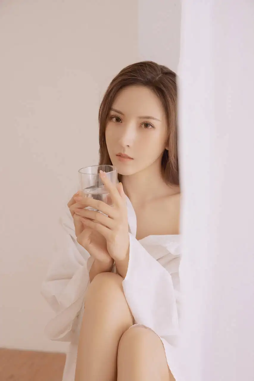 改则贵阳私人伴游幼师费费子