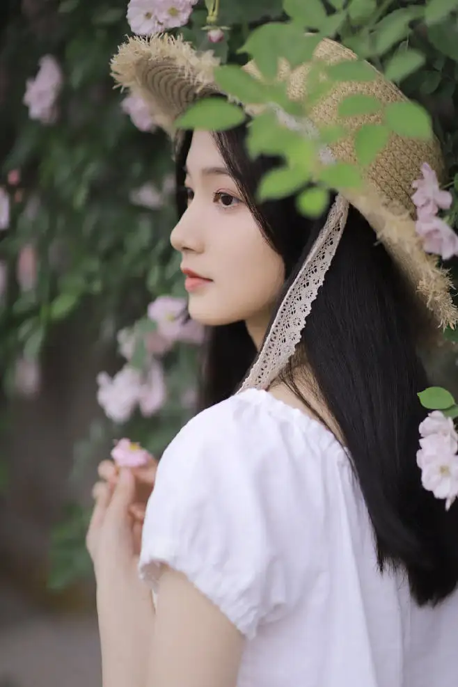 改则喀什私人伴游李菲儿